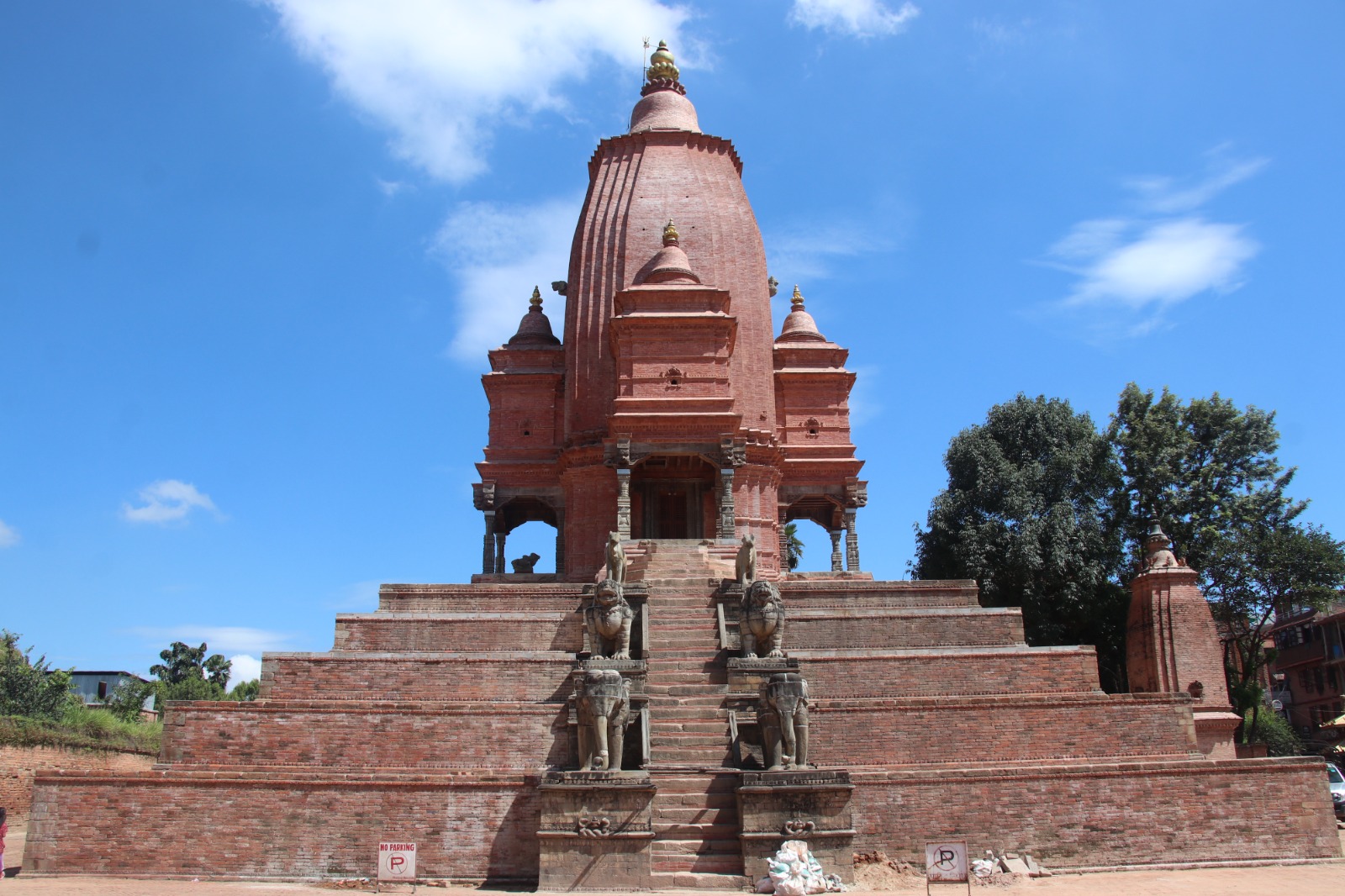 Silu Mahadev Temple