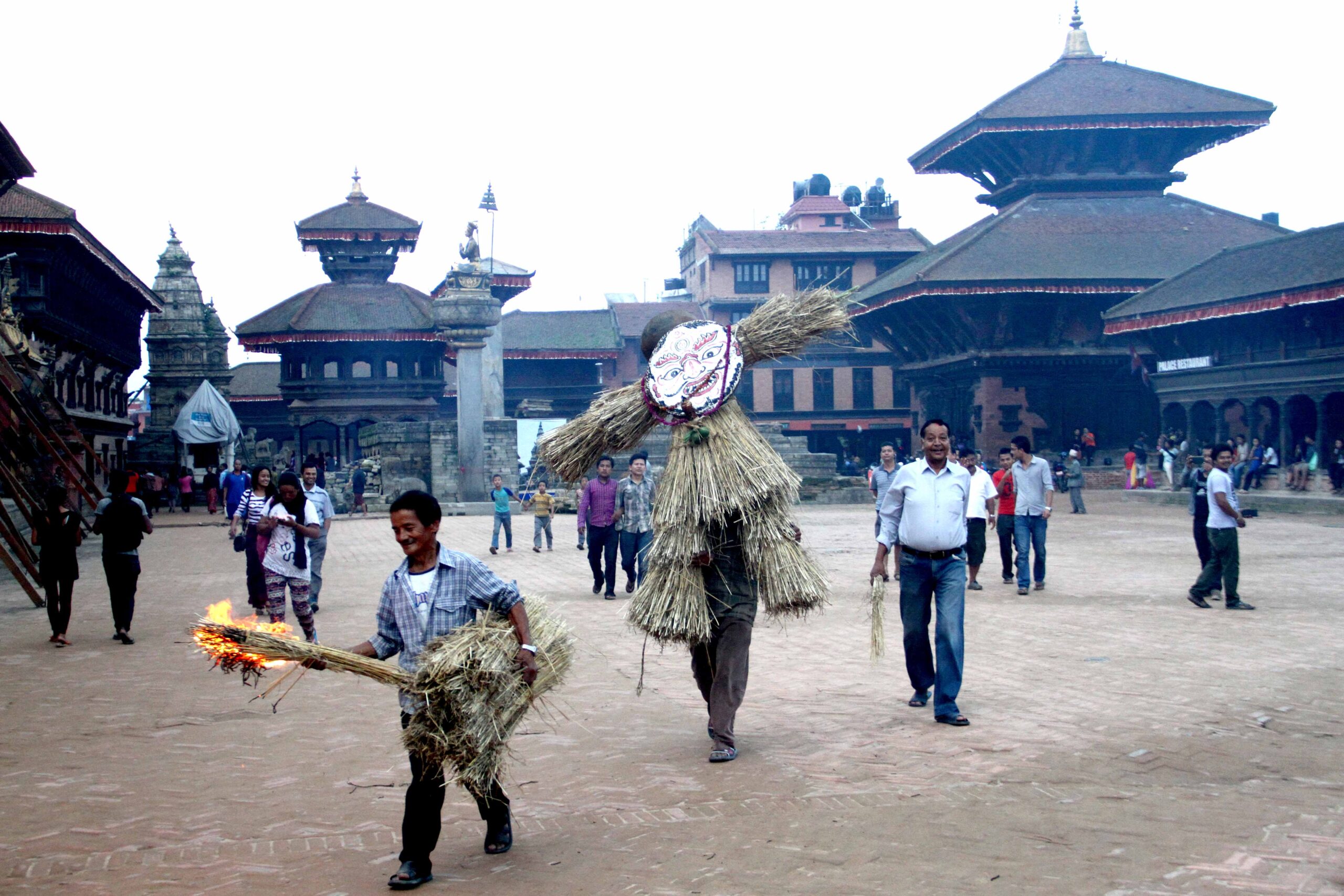 Gathamaga Charhe (गाठामग चह्रे)